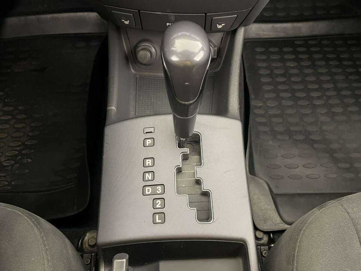 Hyundai Elantra с пробегом — 2008 год. Фото: #12