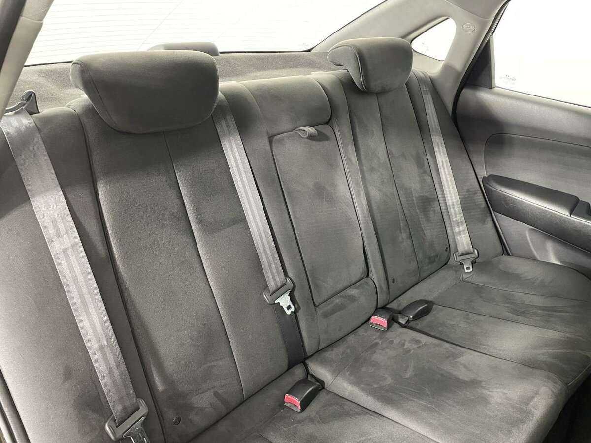 Hyundai Elantra с пробегом — 2008 год. Фото: #14