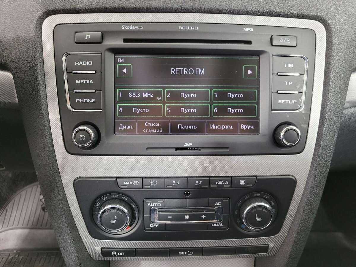 Skoda Octavia с пробегом — 2010 год. Фото: #11