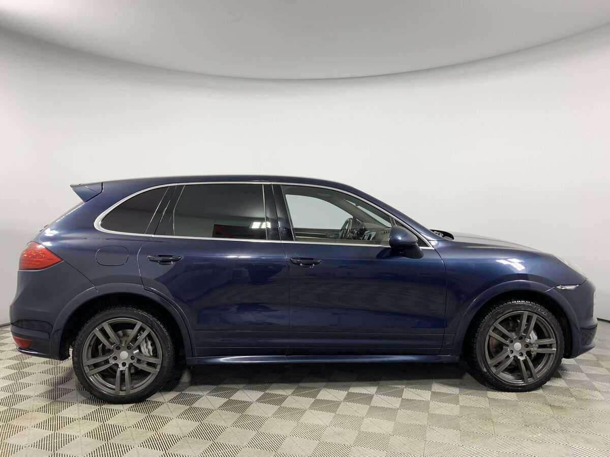 Porsche Cayenne с пробегом — 2012 год. Фото: #2