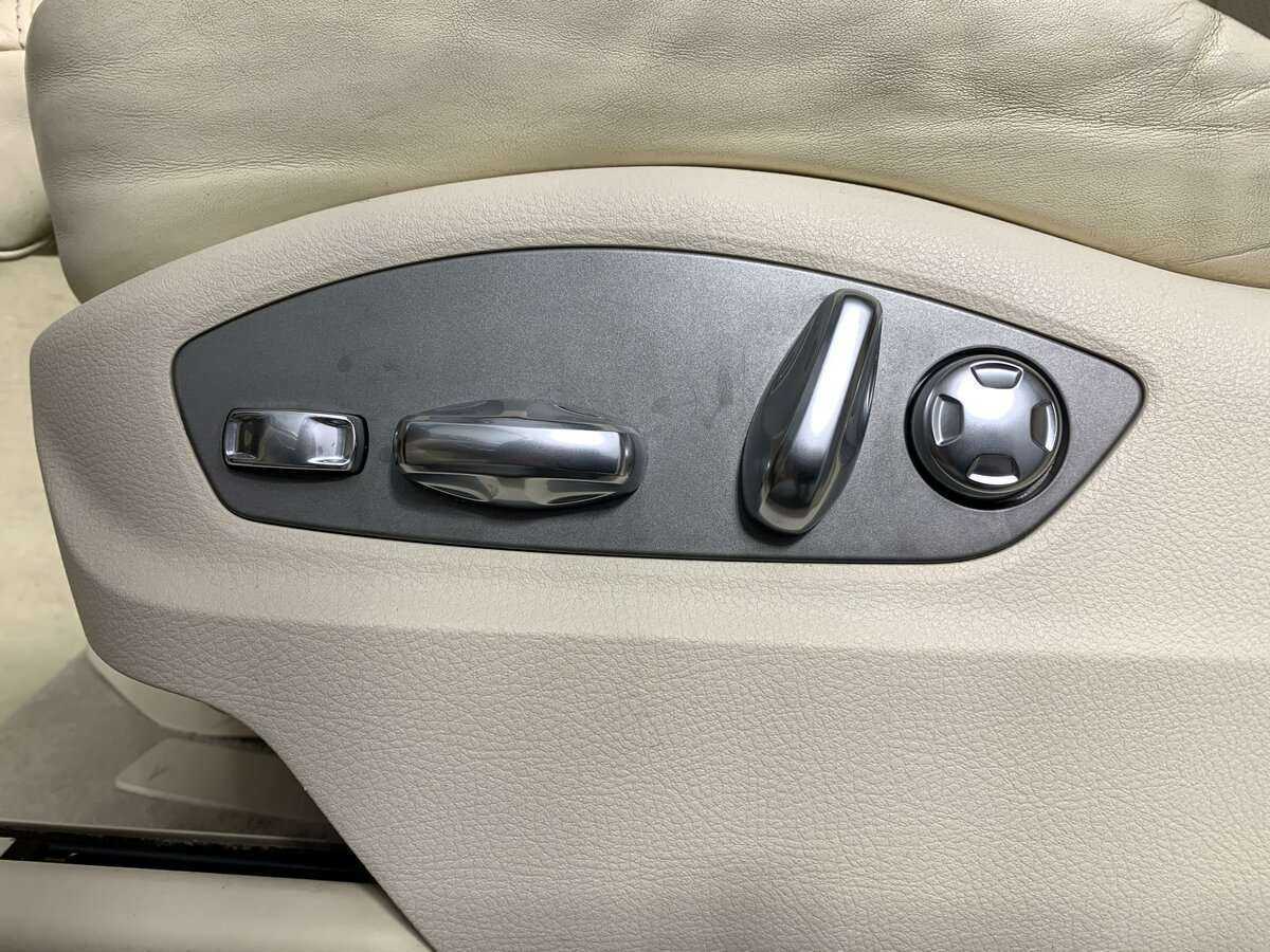 Porsche Cayenne с пробегом — 2012 год. Фото: #17