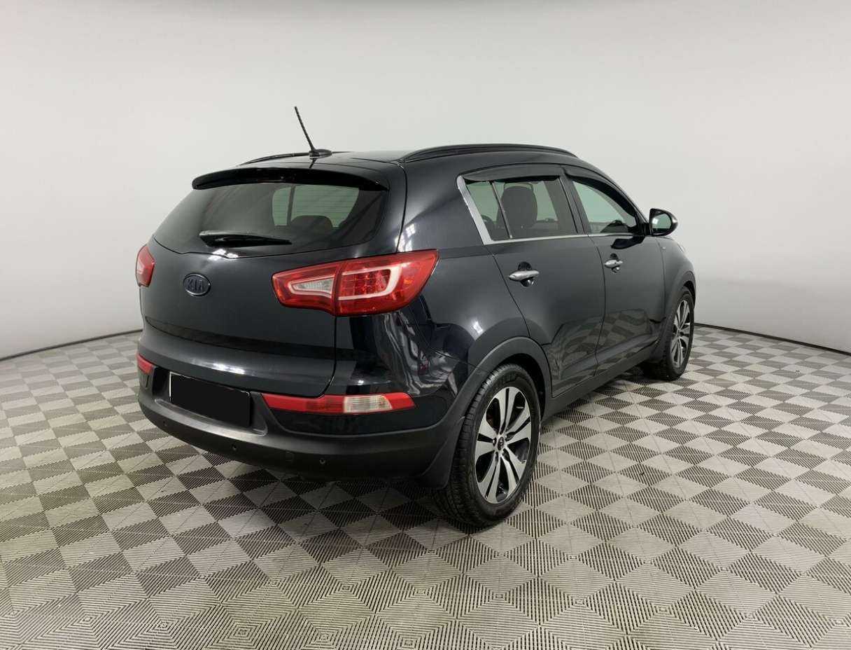 Kia Sportage с пробегом — 2010 год. Фото: #4