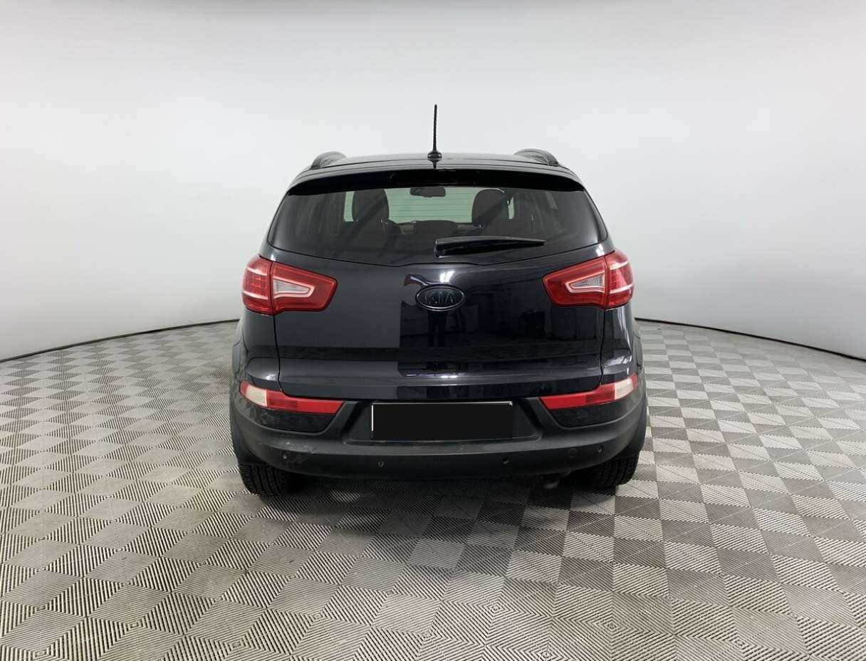 Kia Sportage с пробегом — 2010 год. Фото: #5