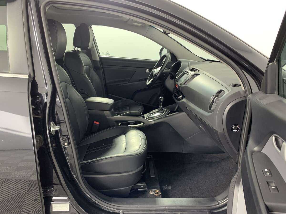 Kia Sportage с пробегом — 2010 год. Фото: #14