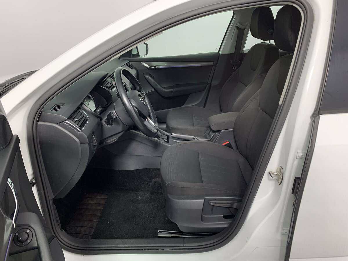 Skoda Octavia с пробегом — 2018 год. Фото: #15