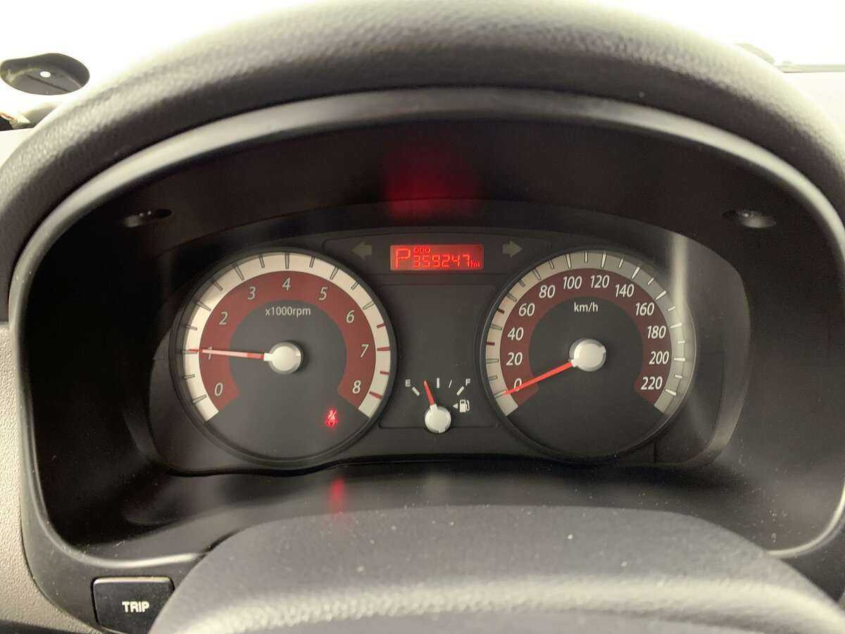 Kia Rio с пробегом — 2010 год. Фото: #10