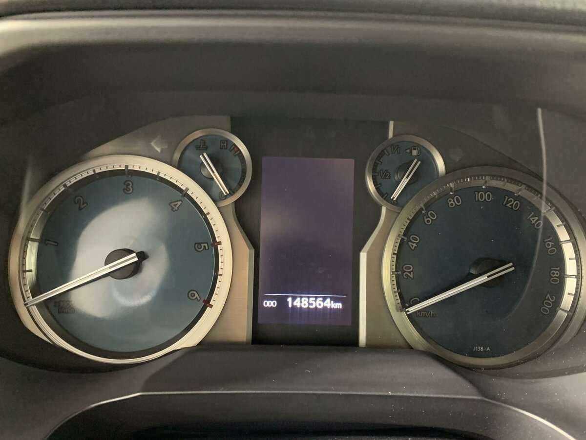 Toyota Land Cruiser Prado с пробегом — 2020 год. Фото: #9