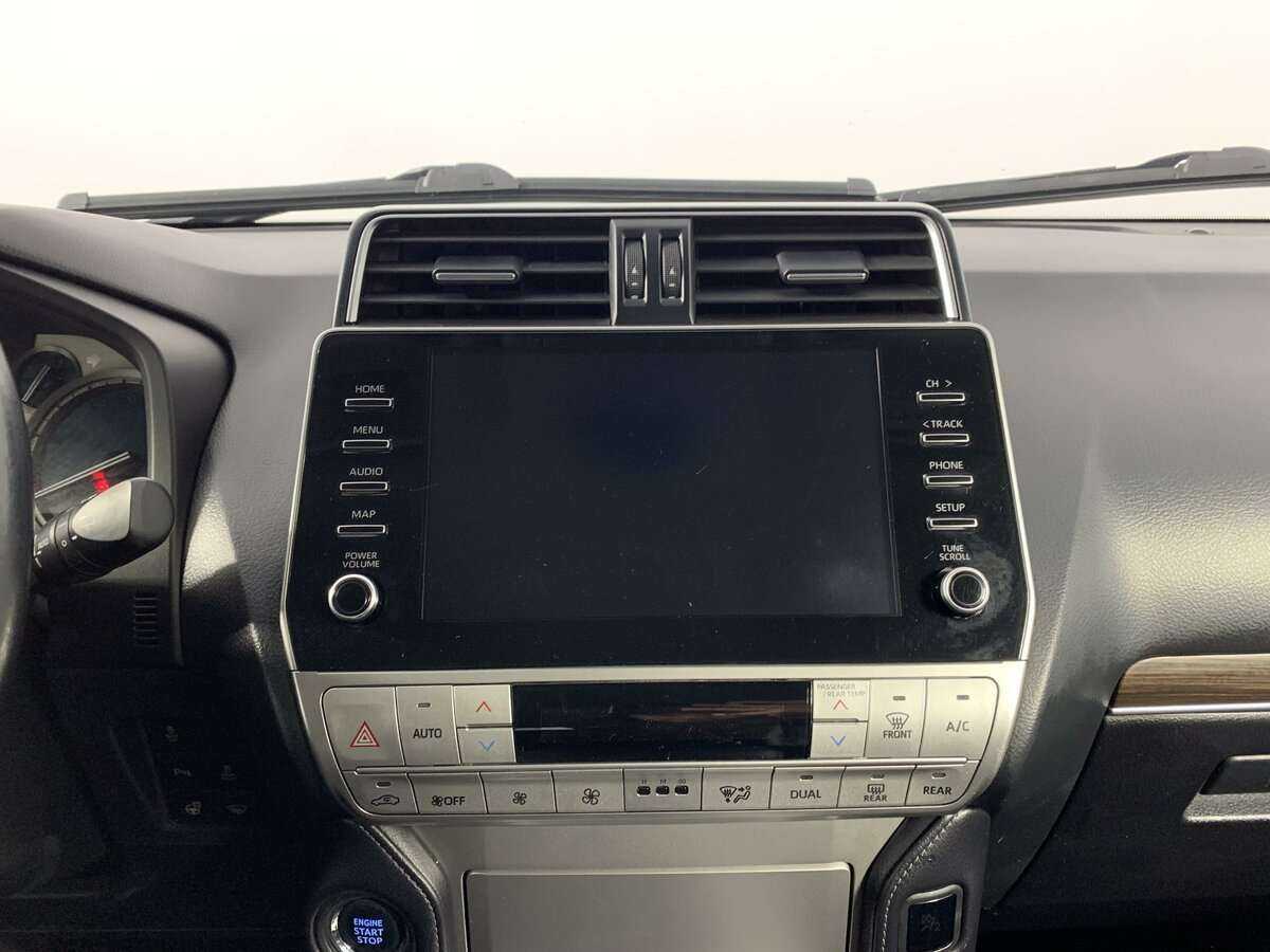 Toyota Land Cruiser Prado с пробегом — 2020 год. Фото: #11