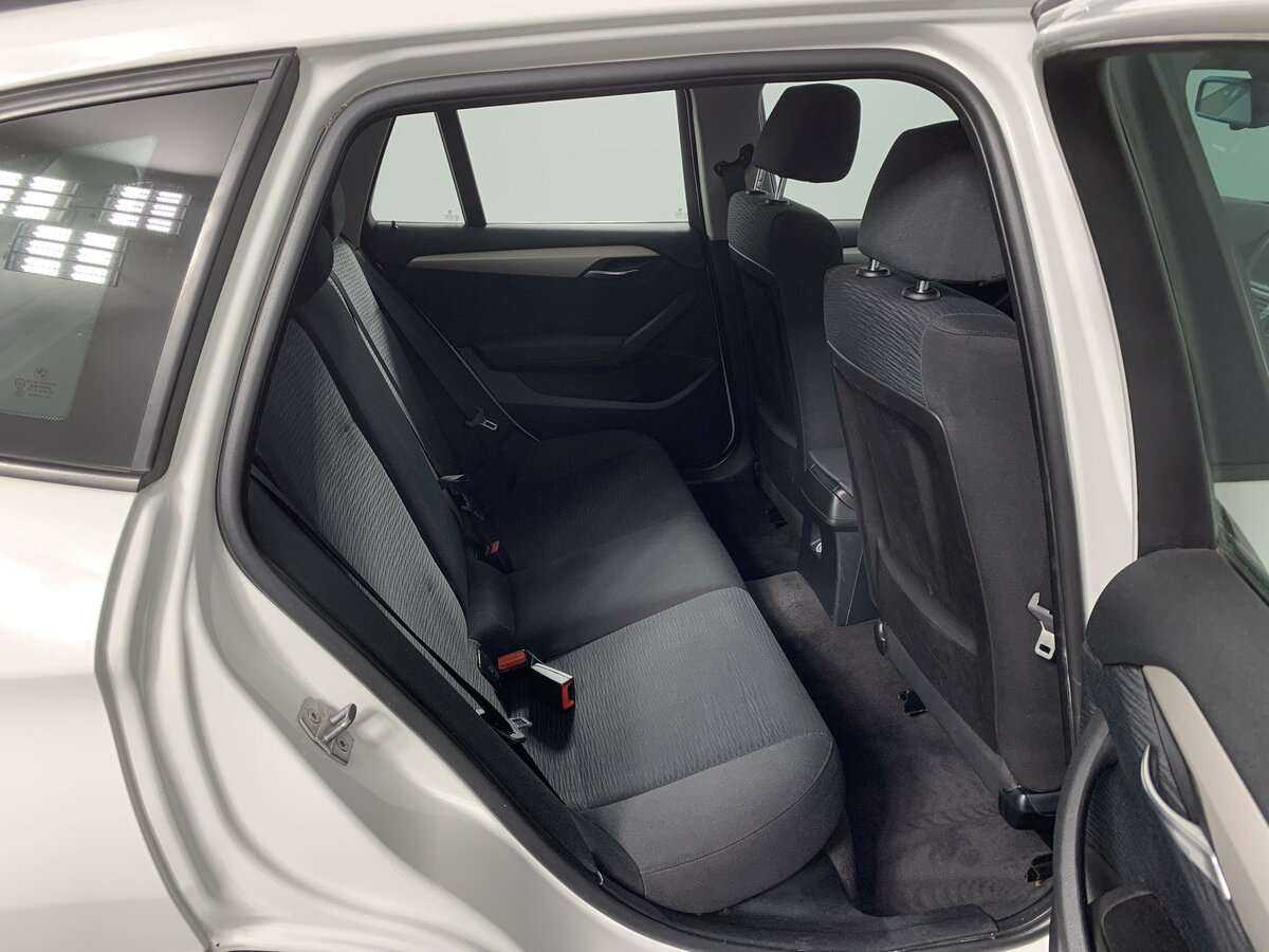 BMW X1 с пробегом — 2013 год. Фото: #13