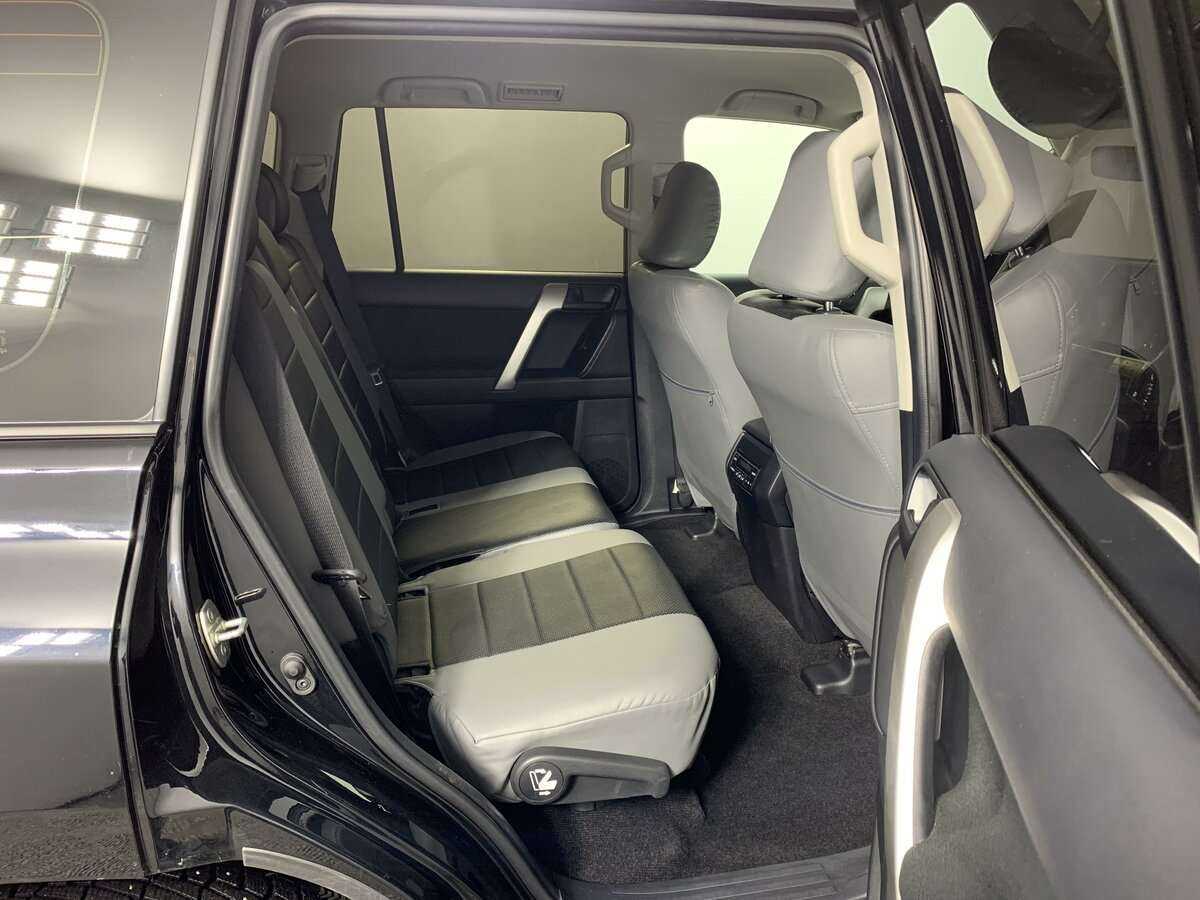 Toyota Land Cruiser Prado с пробегом — 2021 год. Фото: #12
