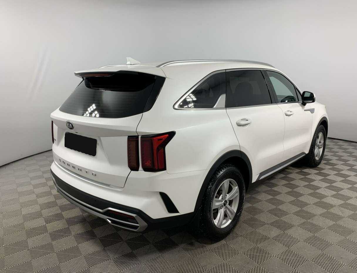 Kia Sorento с пробегом — 2021 год. Фото: #4