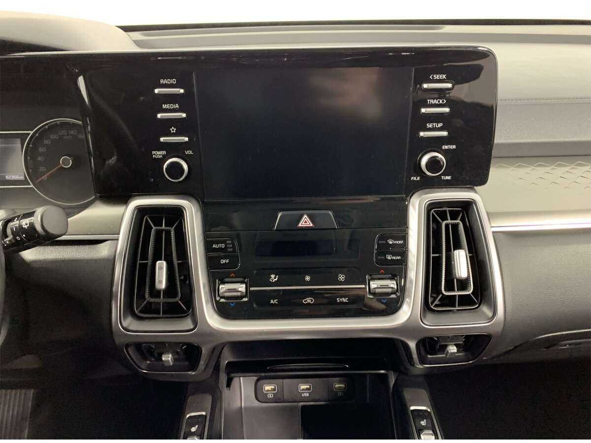 Kia Sorento с пробегом — 2021 год. Фото: #12