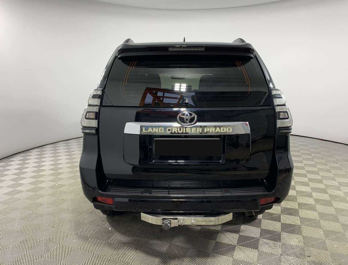 Toyota Land Cruiser Prado с пробегом — 2021 год. Фото: #5