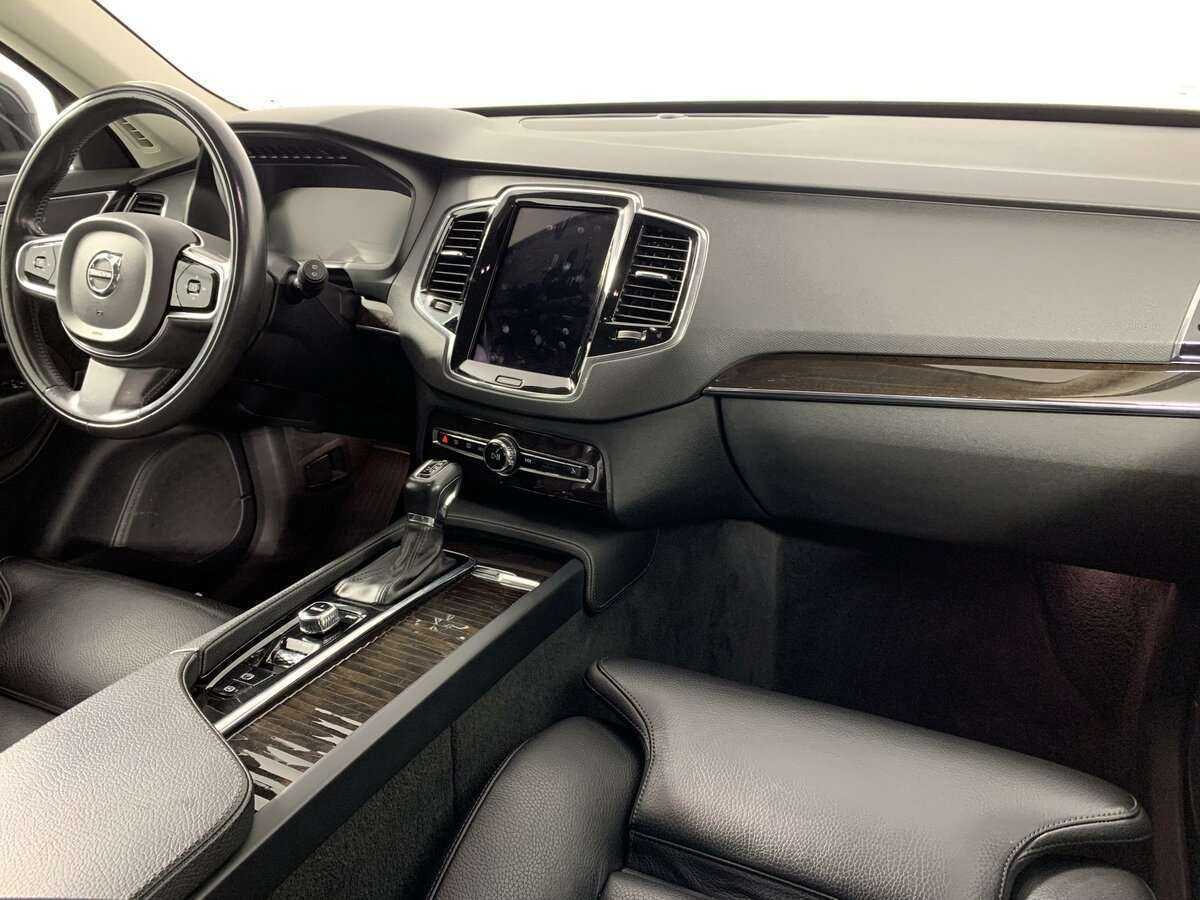 Volvo XC90 с пробегом — 2016 год. Фото: #8