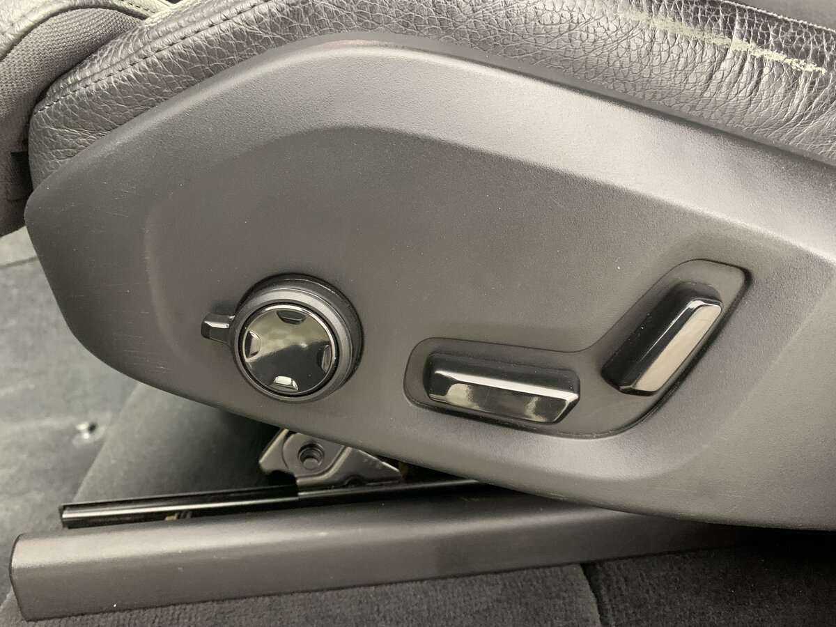 Volvo XC90 с пробегом — 2016 год. Фото: #17