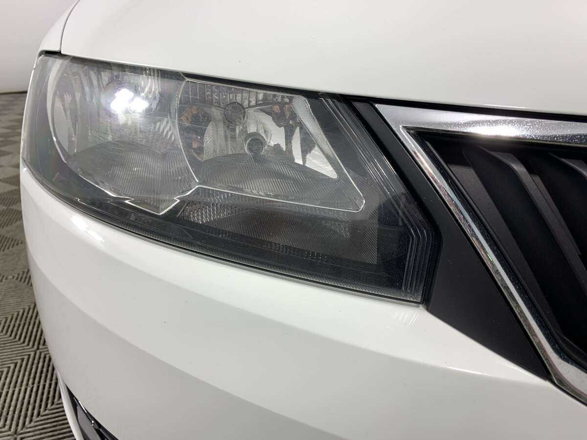 Skoda Rapid с пробегом — 2017 год. Фото: #16