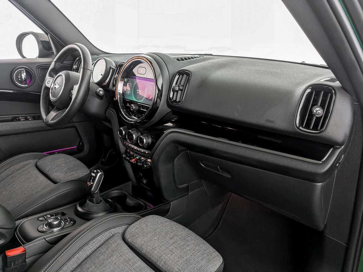 Mini Countryman с пробегом — 2022 год. Фото: #8