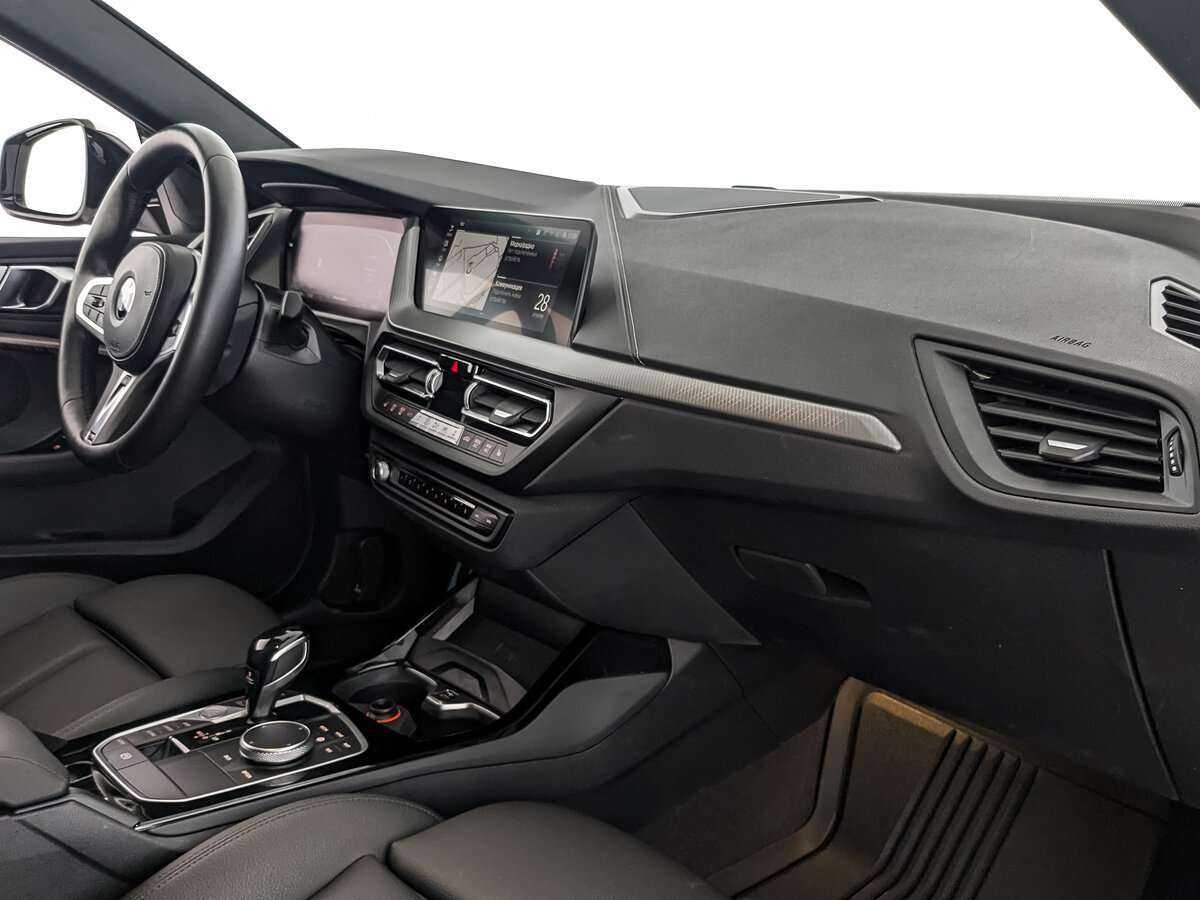 BMW 2 серии с пробегом — 2021 год. Фото: #8