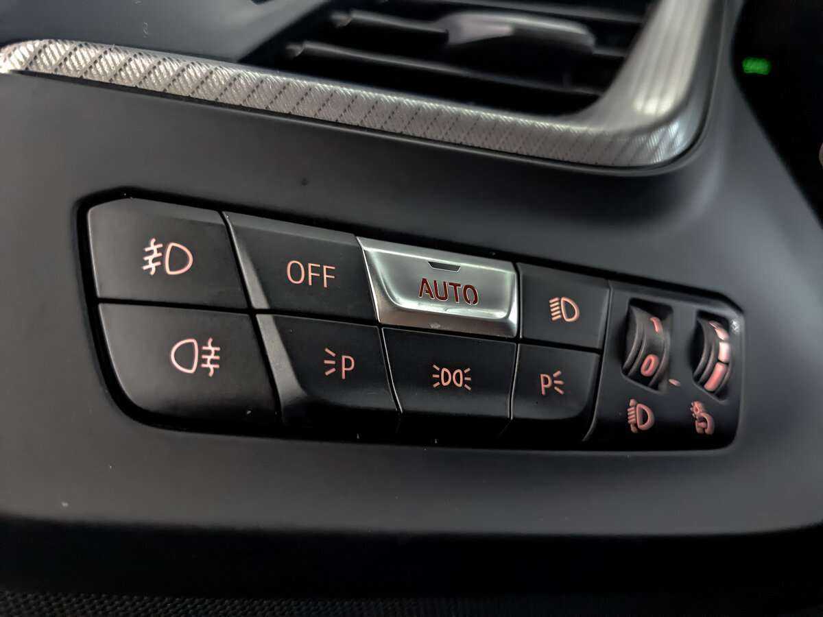 BMW 2 серии с пробегом — 2021 год. Фото: #17