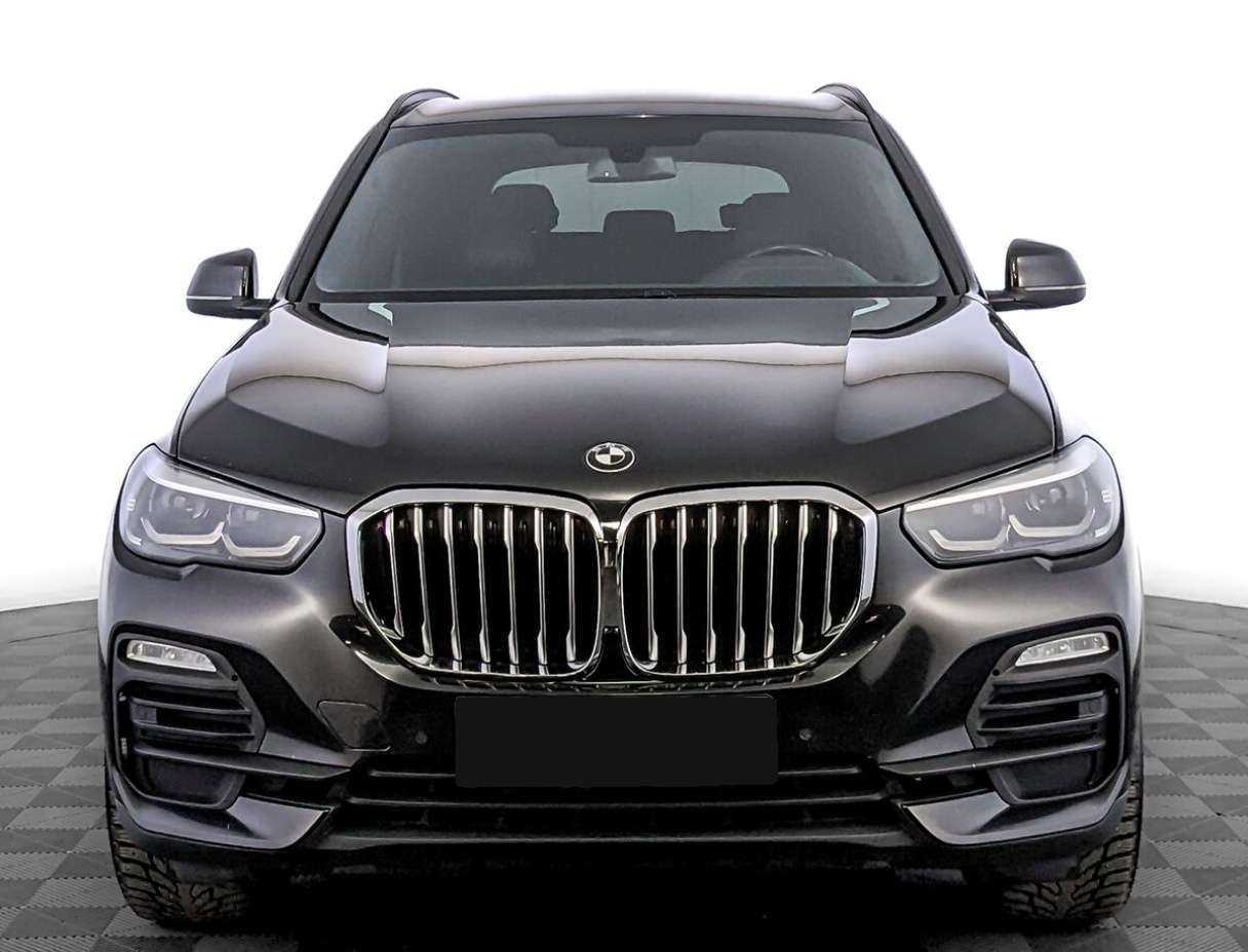 BMW X5 с пробегом — 2021 год. Фото: #1