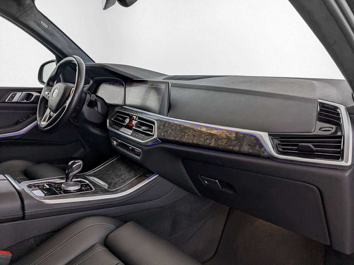 BMW X5 с пробегом — 2021 год. Фото: #10