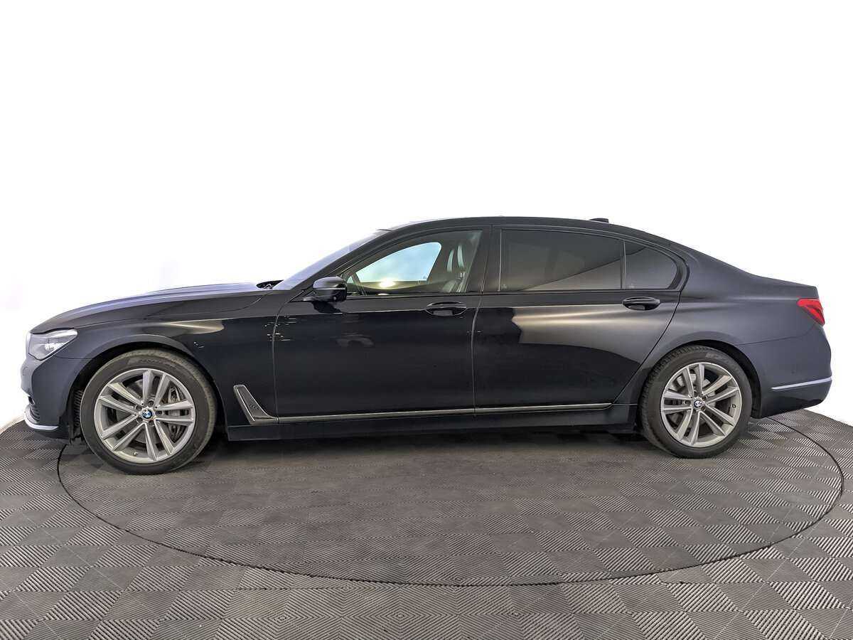 BMW 7 серии с пробегом — 2017 год. Фото: #7