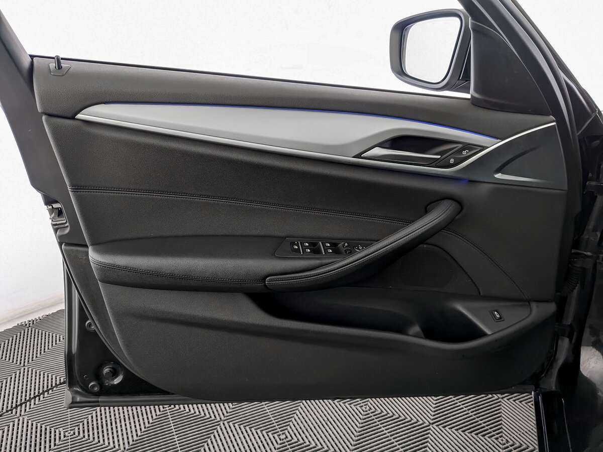 BMW 5 серии с пробегом — 2018 год. Фото: #14