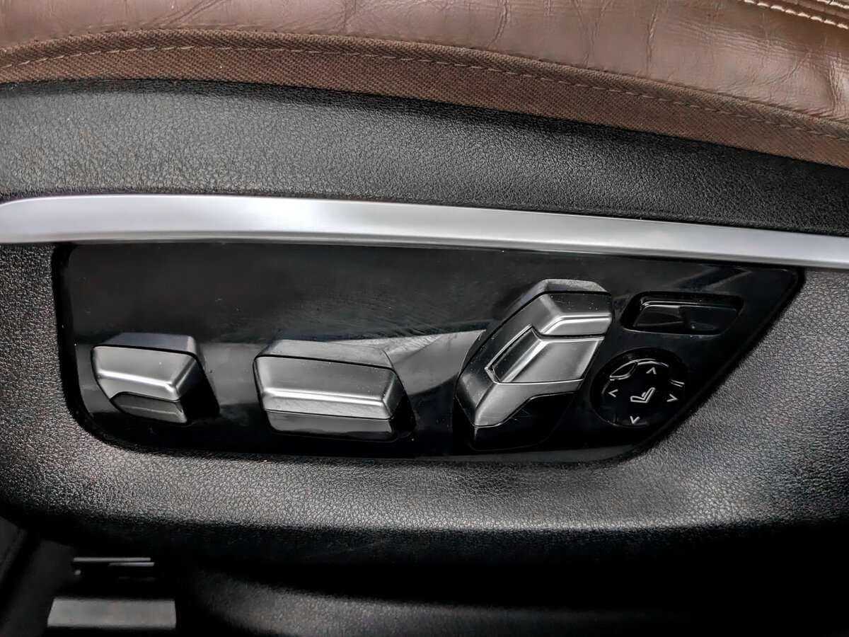 BMW 7 серии с пробегом — 2016 год. Фото: #13