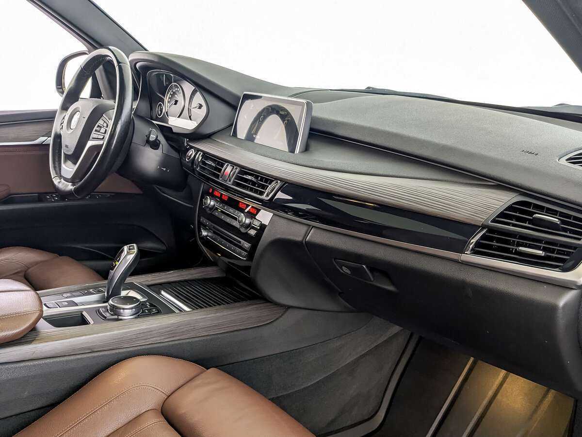 BMW X5 с пробегом — 2016 год. Фото: #8