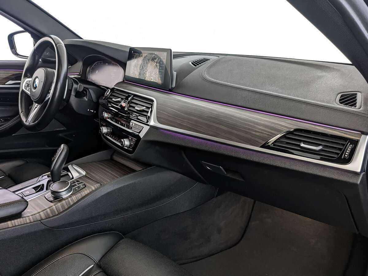 BMW 5 серии с пробегом — 2019 год. Фото: #8