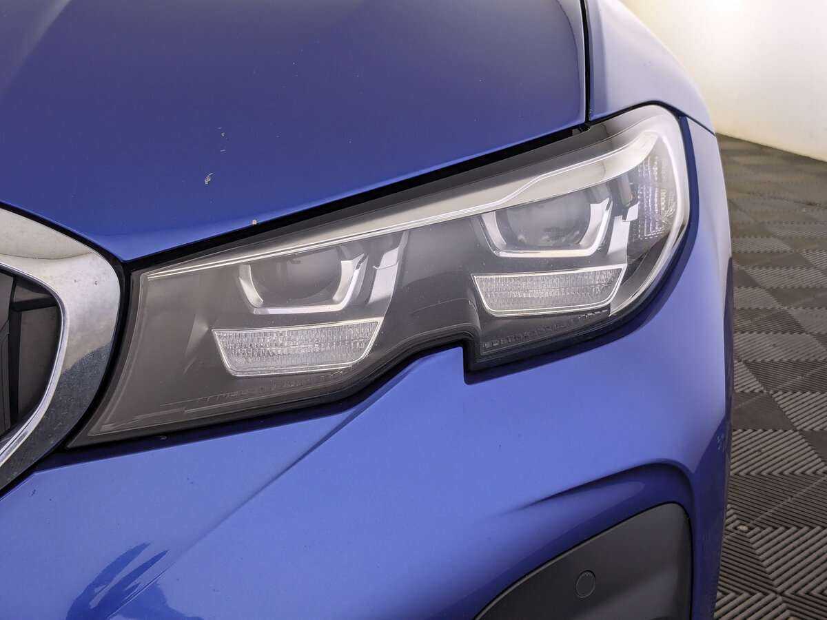 BMW 3 серии с пробегом — 2019 год. Фото: #10