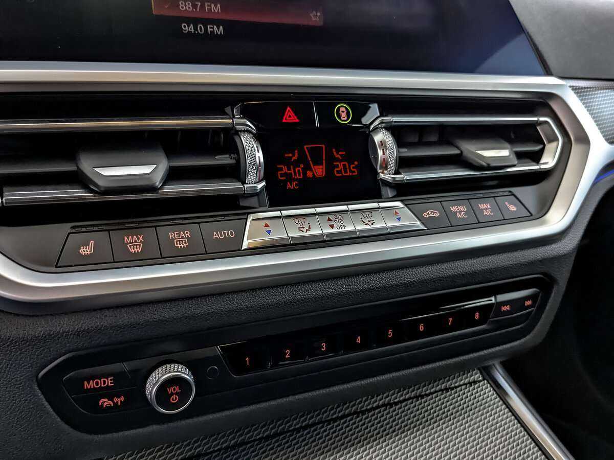 BMW 3 серии с пробегом — 2020 год. Фото: #21