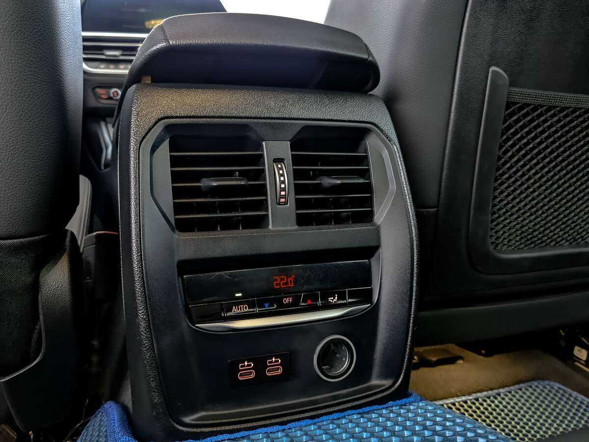 BMW 3 серии с пробегом — 2020 год. Фото: #23