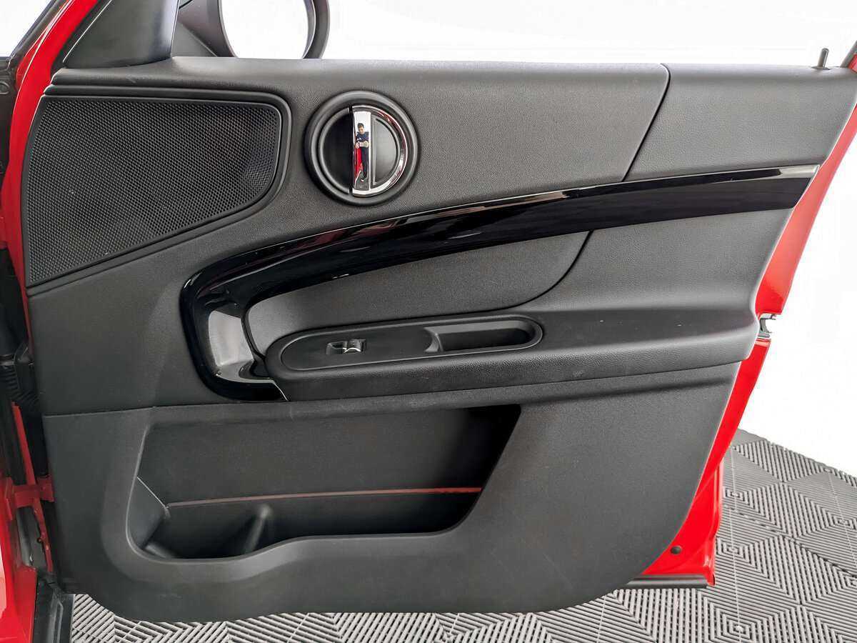 Mini Countryman с пробегом — 2019 год. Фото: #19