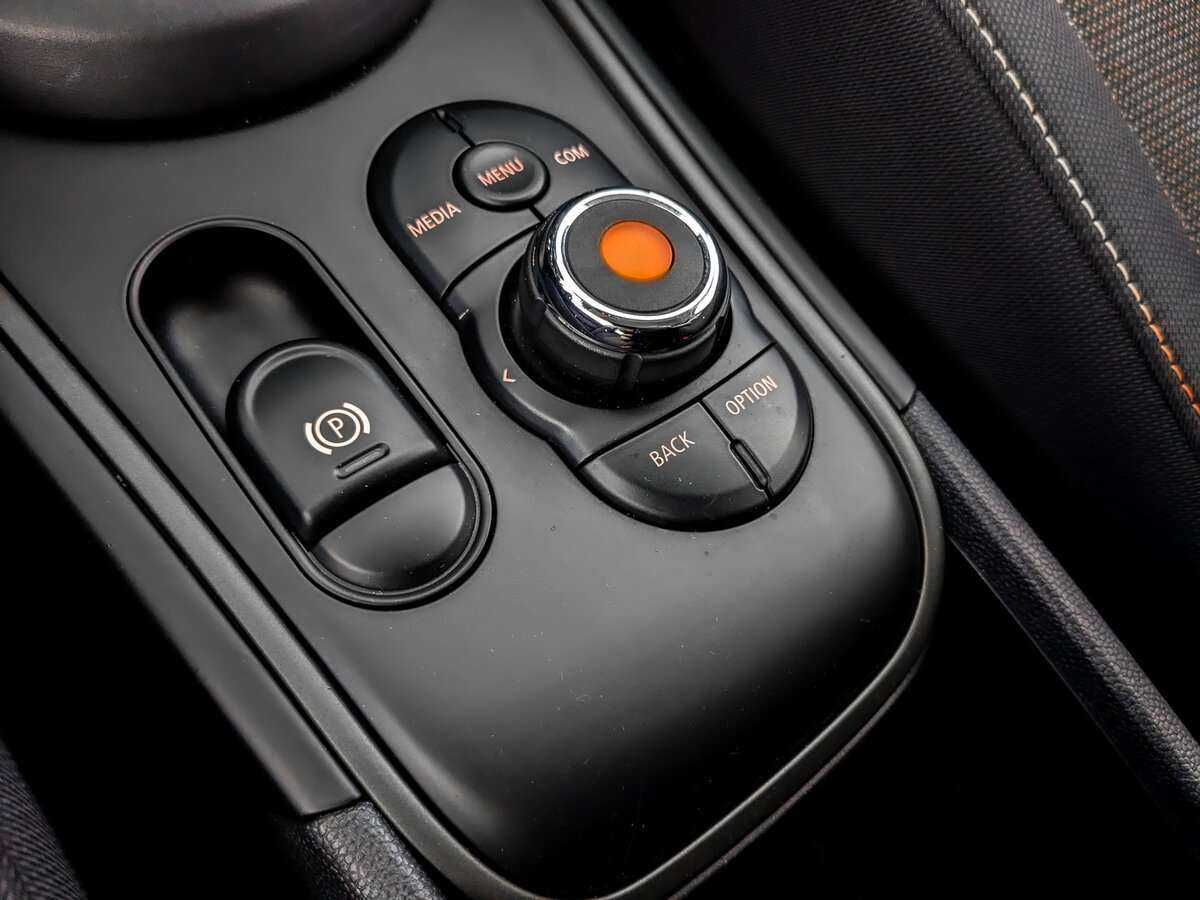 Mini Countryman с пробегом — 2019 год. Фото: #21