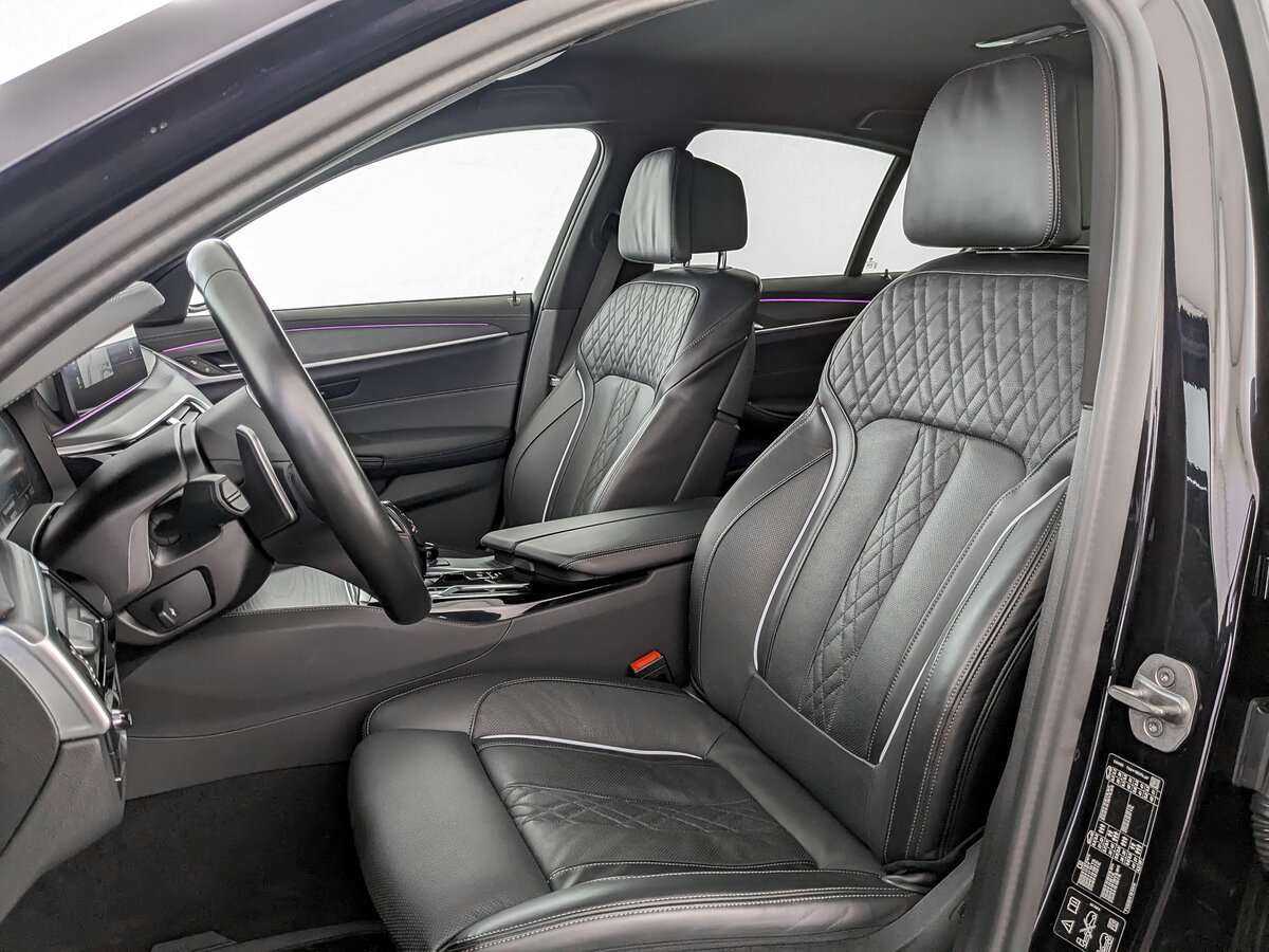 BMW 5 серии с пробегом — 2021 год. Фото: #10