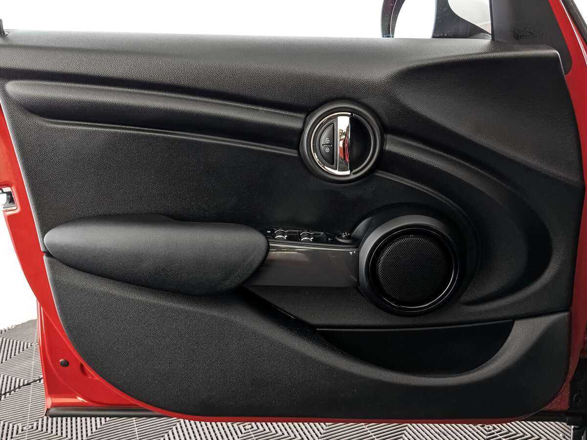 Mini Hatch с пробегом — 2017 год. Фото: #14