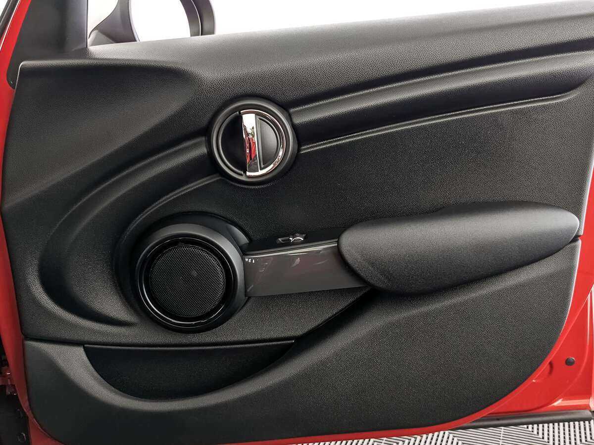 Mini Hatch с пробегом — 2017 год. Фото: #20