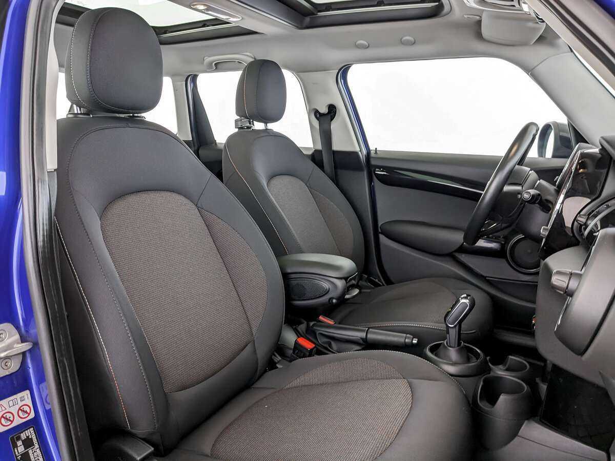 Mini Hatch с пробегом — 2018 год. Фото: #16