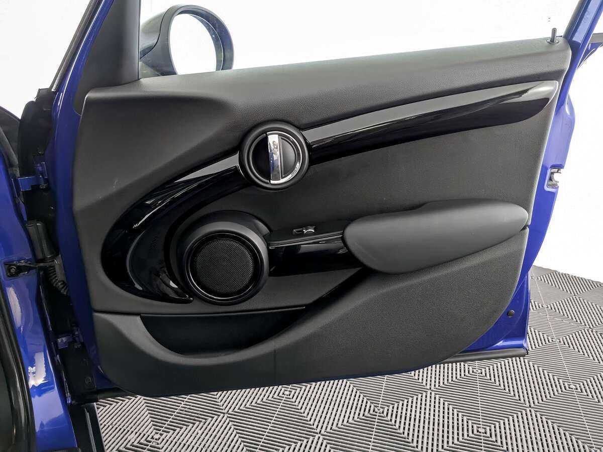 Mini Hatch с пробегом — 2018 год. Фото: #17