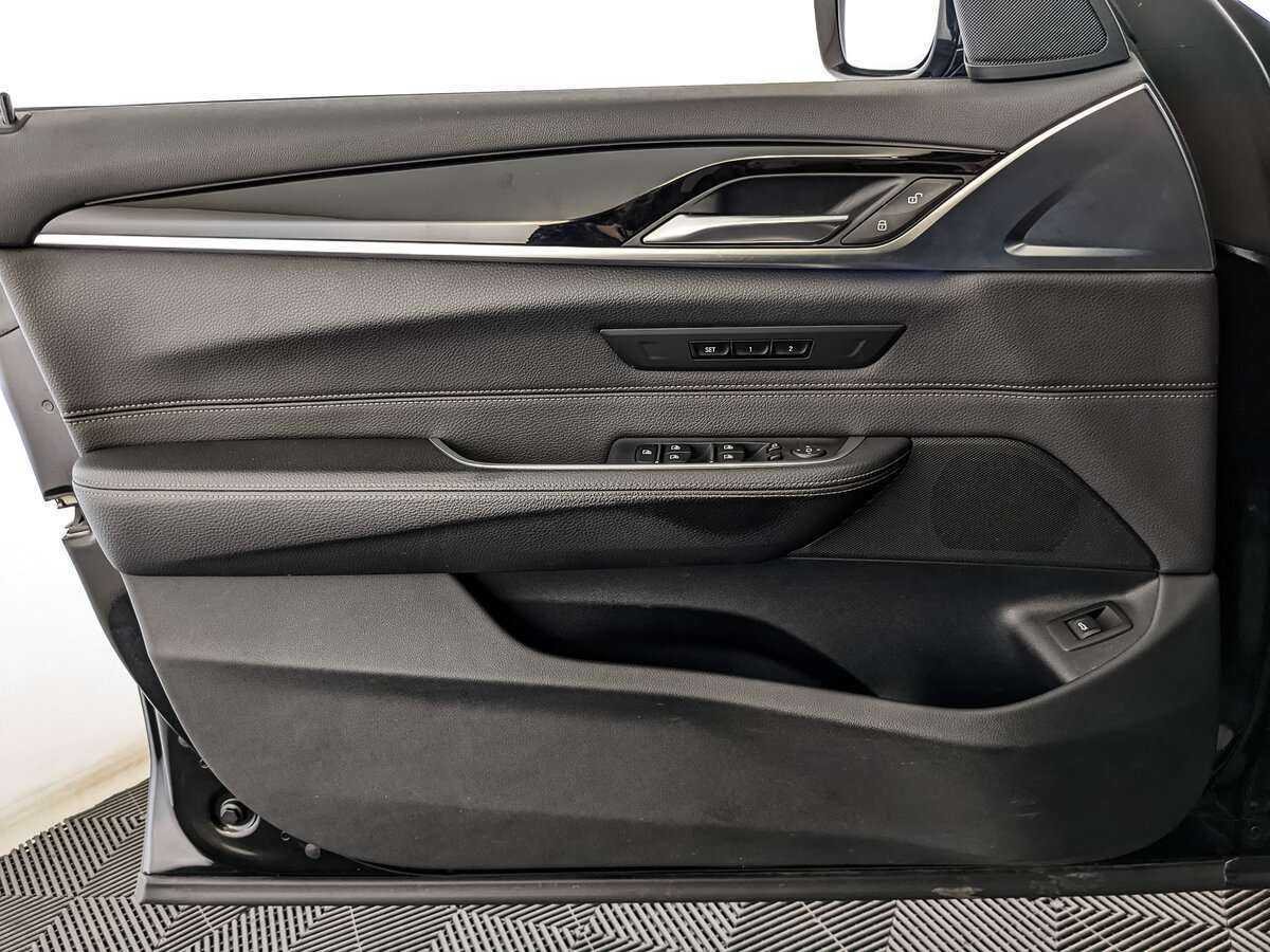BMW 6 серии с пробегом — 2018 год. Фото: #13