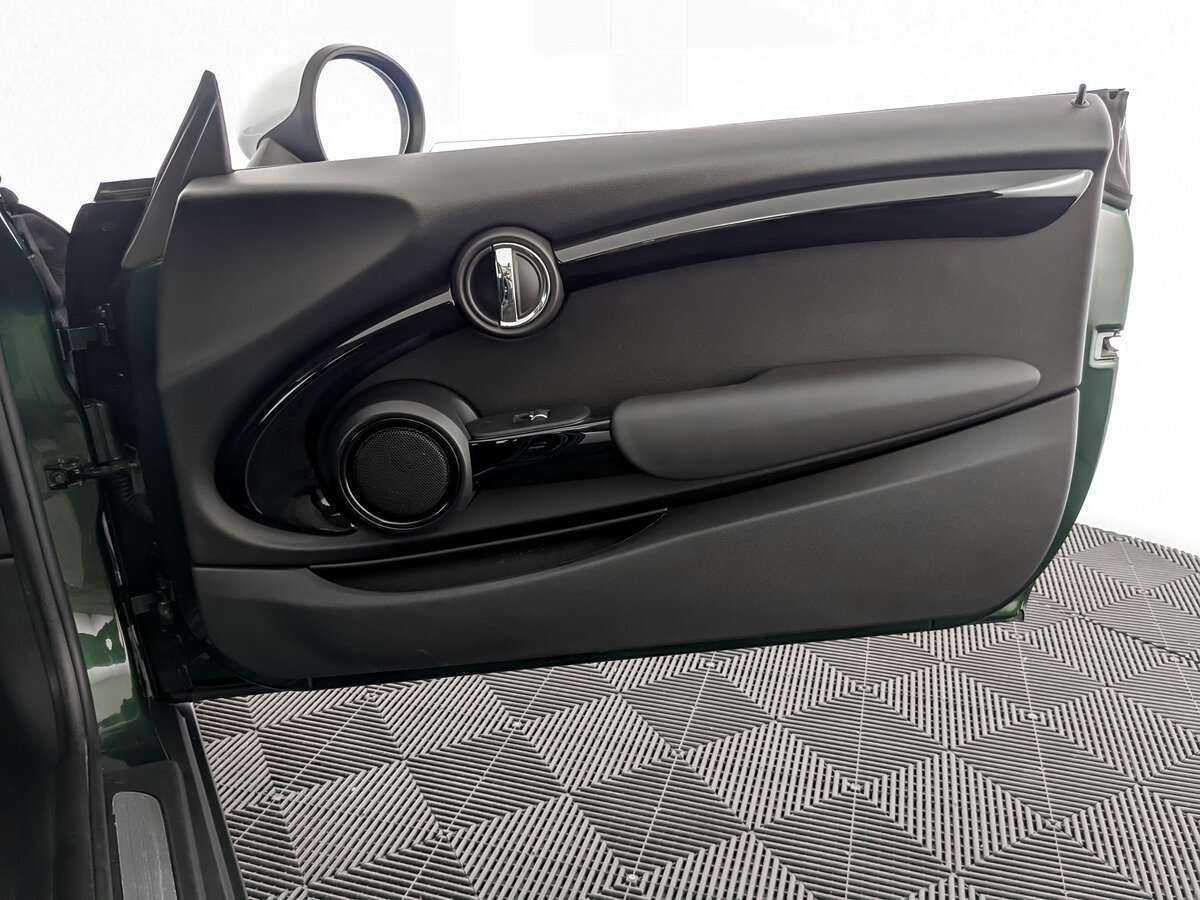 Mini Hatch с пробегом — 2018 год. Фото: #18