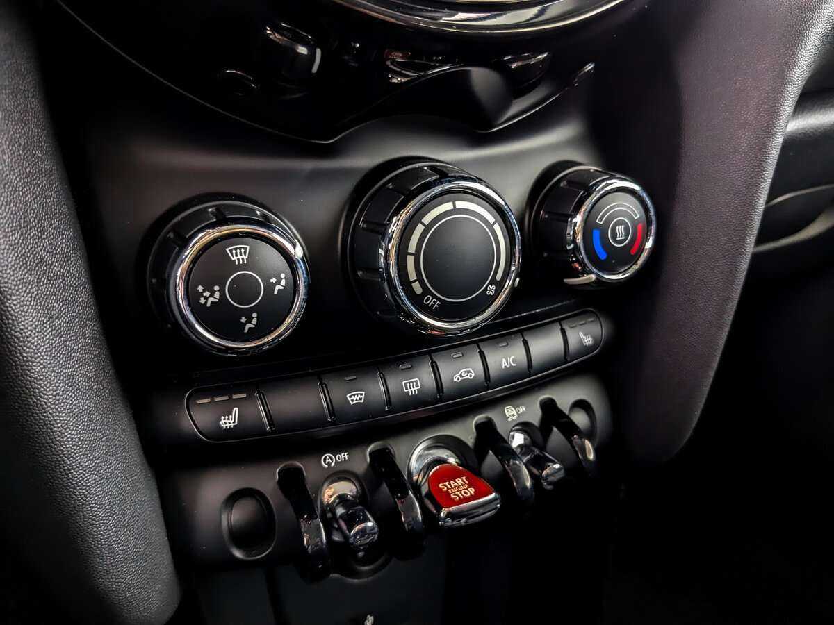 Mini Hatch с пробегом — 2018 год. Фото: #19