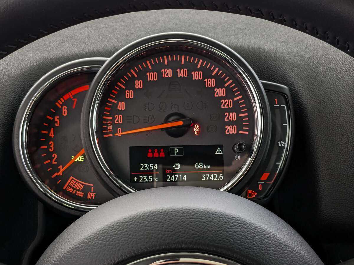 Mini Countryman с пробегом — 2021 год. Фото: #11