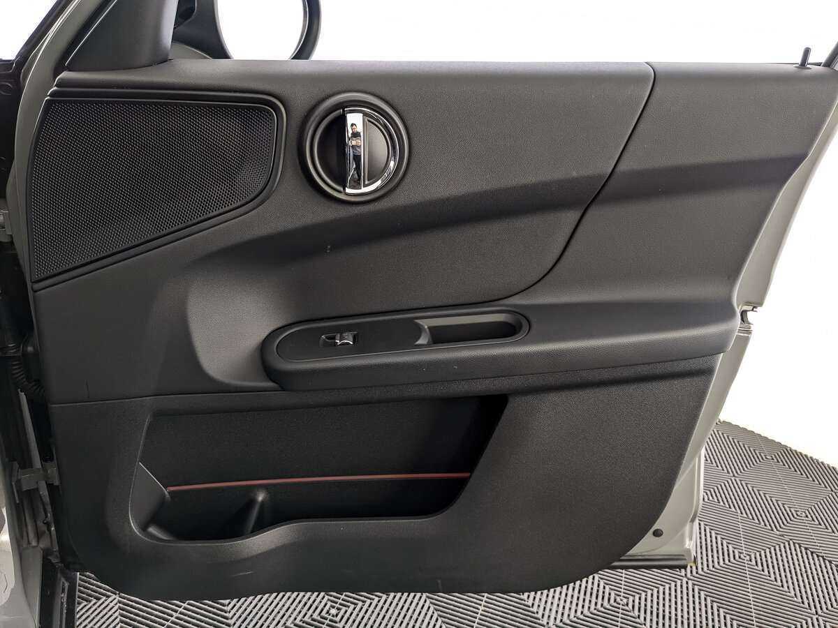 Mini Countryman с пробегом — 2021 год. Фото: #19