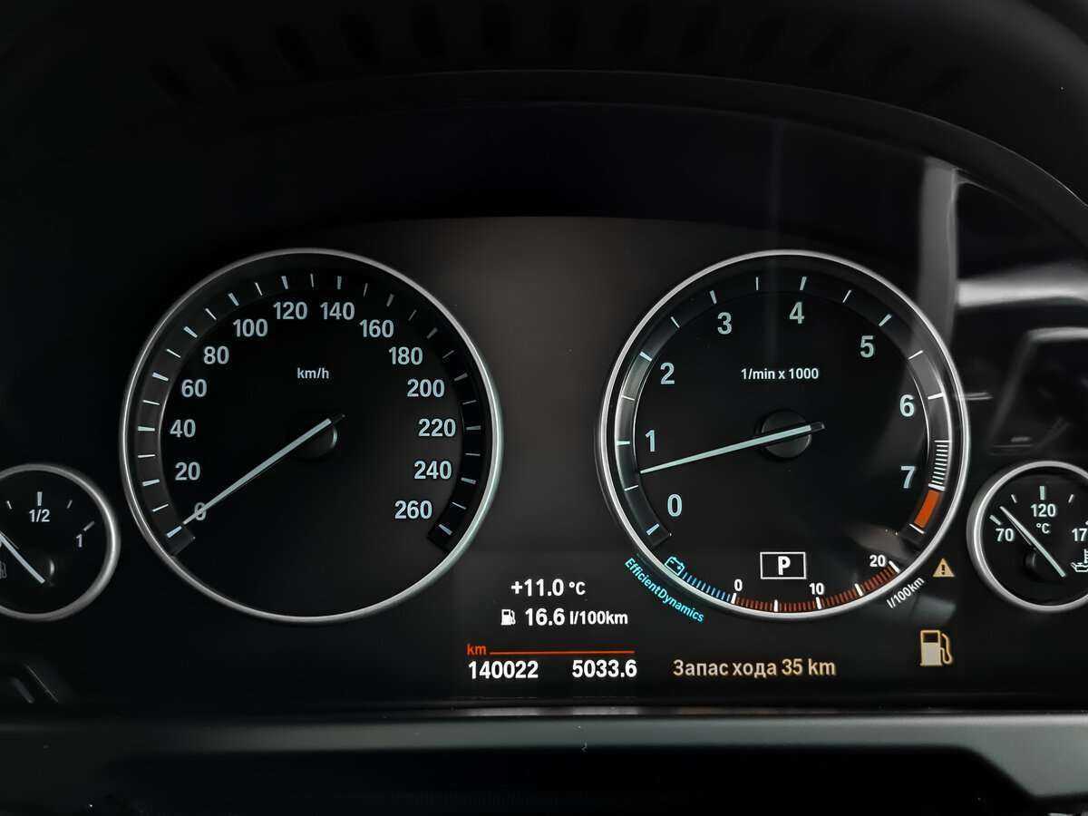 BMW X5 с пробегом — 2015 год. Фото: #11