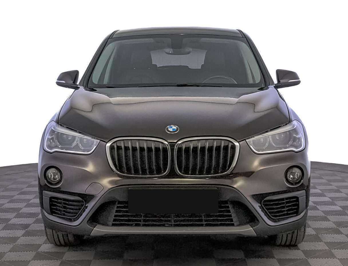 BMW X1 с пробегом — 2017 год. Фото: #1