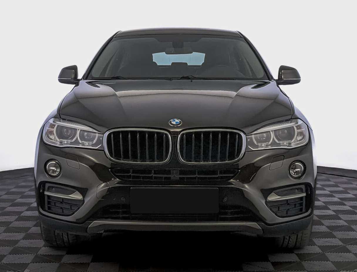 BMW X6 с пробегом — 2015 год. Фото: #1