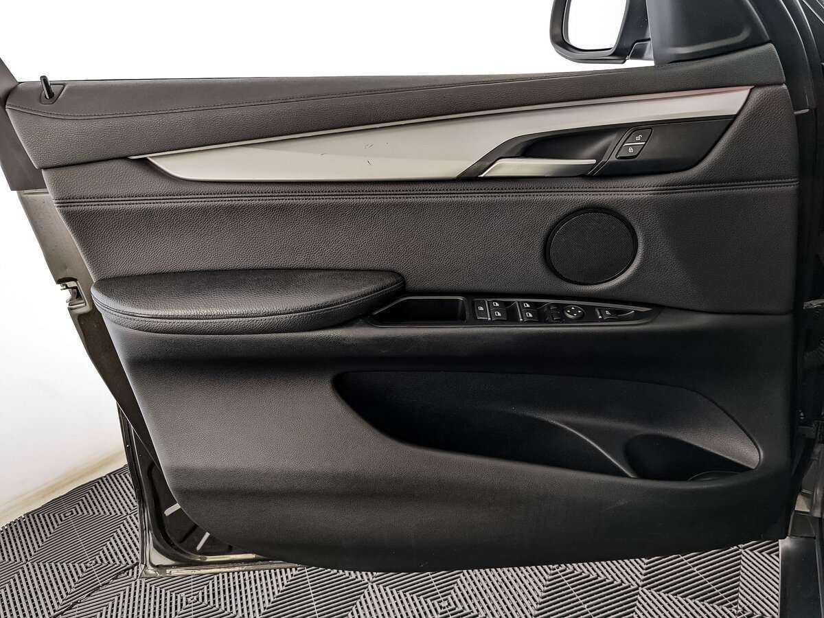 BMW X6 с пробегом — 2015 год. Фото: #12