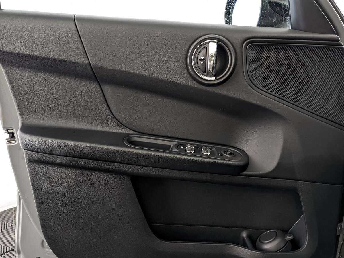 Mini Countryman с пробегом — 2018 год. Фото: #13